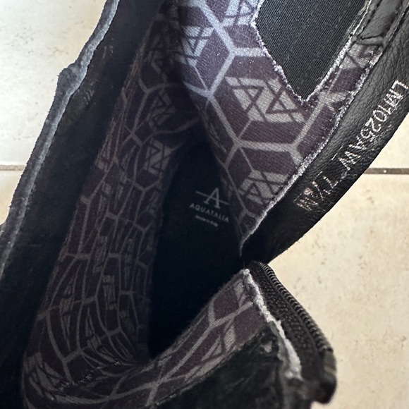 Aquatalia Women’s Renisa Boots in black suede. Size 7.5 - Picture 11 of 15